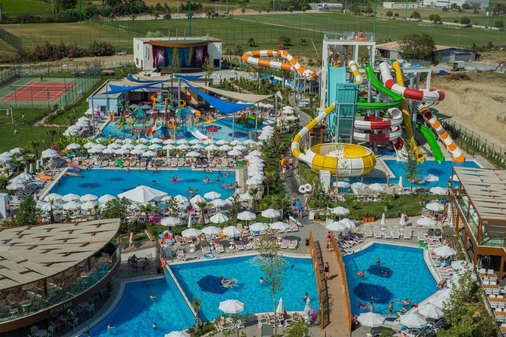 Готель Dream World Aqua Сіде Екстер'єр фото